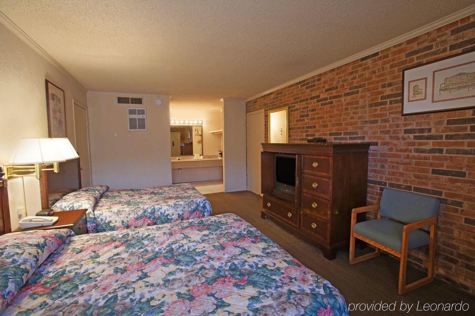 Americas Best Value Inn And Suites North Farmers Branch Rom bilde